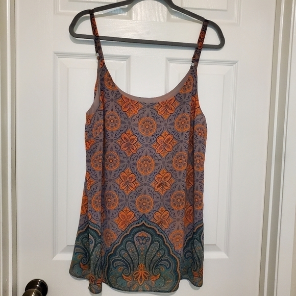 Cabi Arabesque Printed Boho Tank Top, Style 3082, Lined Size Medium - Picture 3 of 8